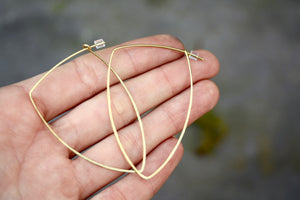 Geometric Minimal Hoop Earrings- Shield