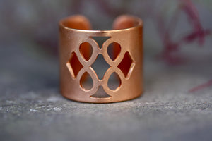 Copper geometric ring